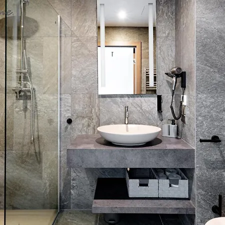 Wonder Hill - Apartamenty Z Balkonami Lub Tarasami, Klimatyzowane, Z Pieknym Widokiem Na Gory Daire *